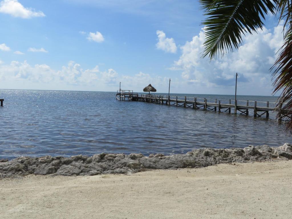 White Sands Inn Marathon Esterno foto